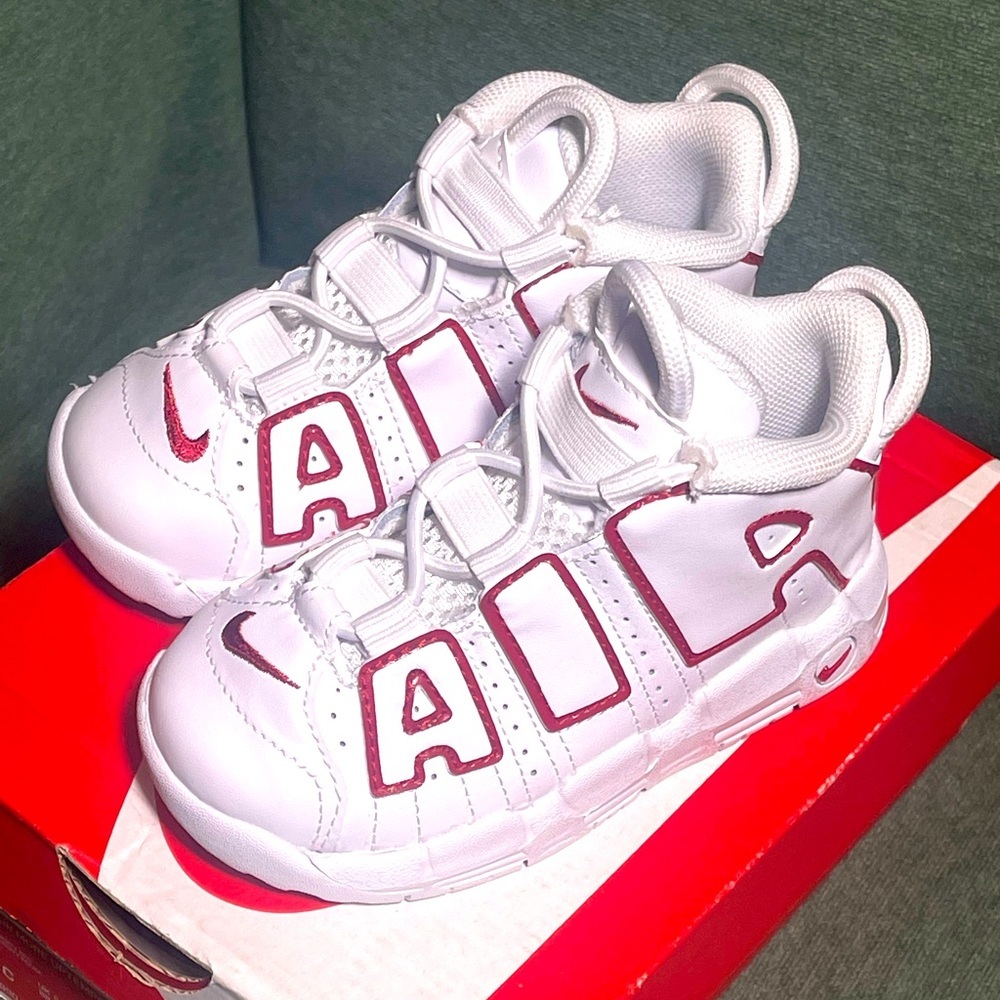 Nike Air More Uptempo Sneakers